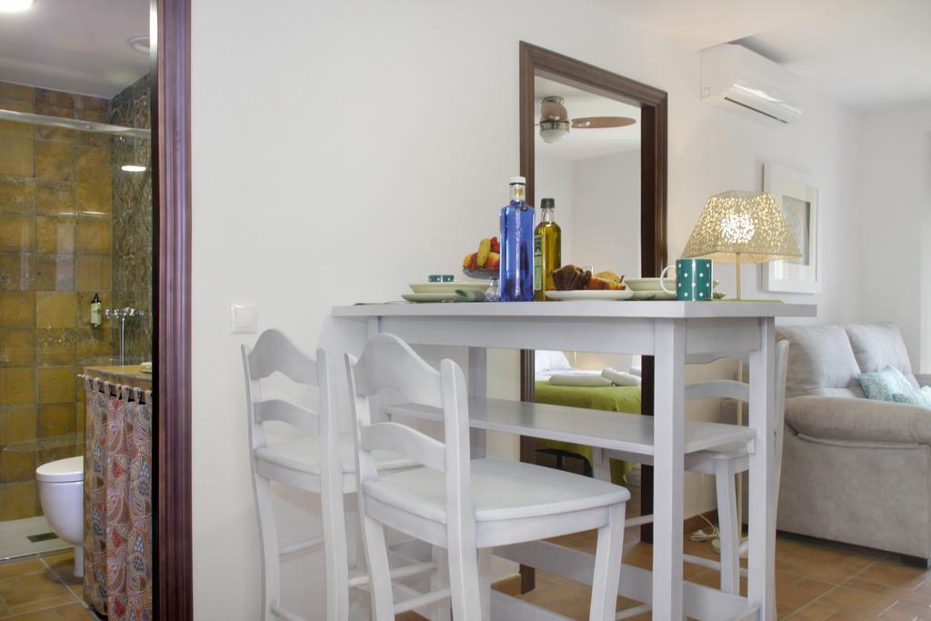 Apartamentos San Fernando 76 Cordova Esterno foto
